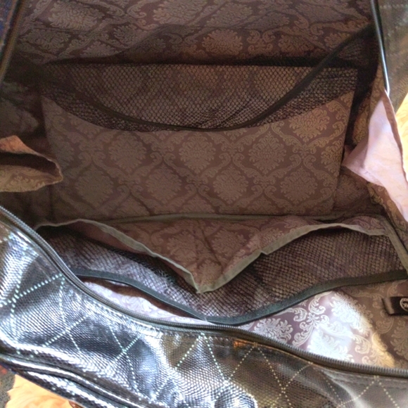 Mary Kay starter bag can be used as an overnight bag or handbag - Picture 8 of 8